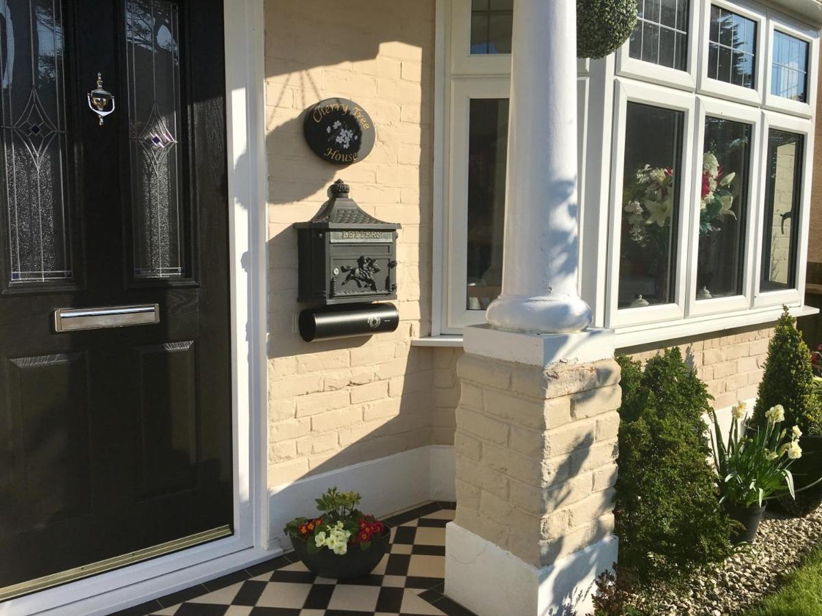 Cherry Tree House Bed & Breakfast Bournemouth Eksteriør bilde