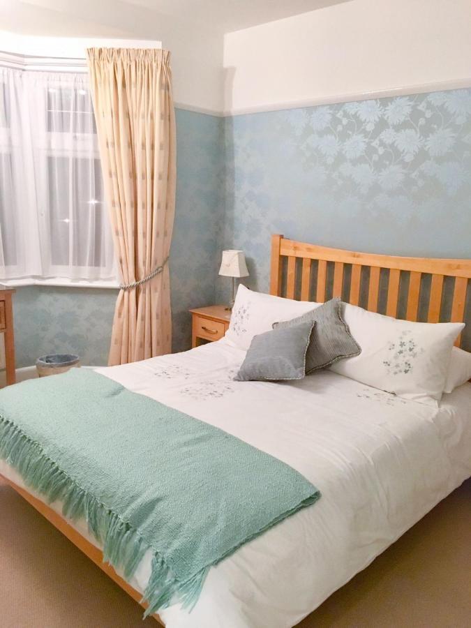 Cherry Tree House Bed & Breakfast Bournemouth Eksteriør bilde