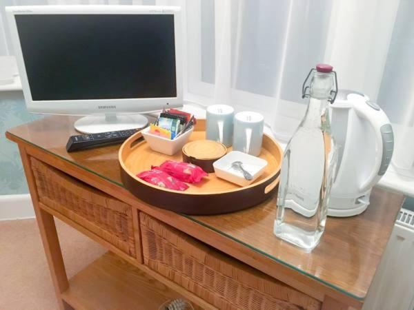 Cherry Tree House Bed & Breakfast Bournemouth Eksteriør bilde